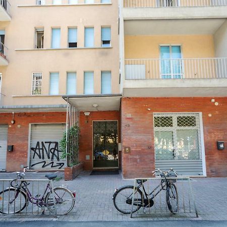 Sant'Orsola Colorful Huge Apartment 博洛尼亚 外观 照片