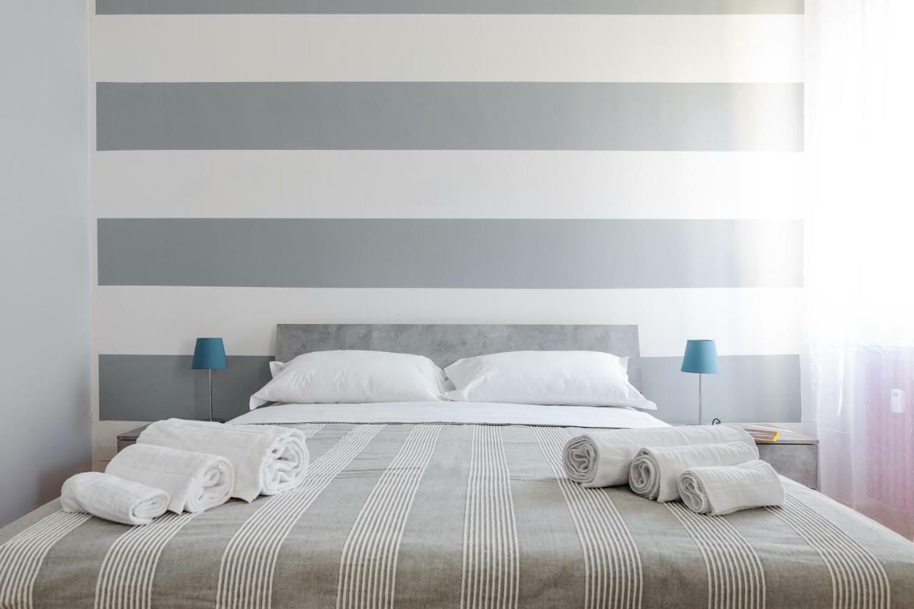 Sant'Orsola Colorful Huge Apartment 博洛尼亚 外观 照片