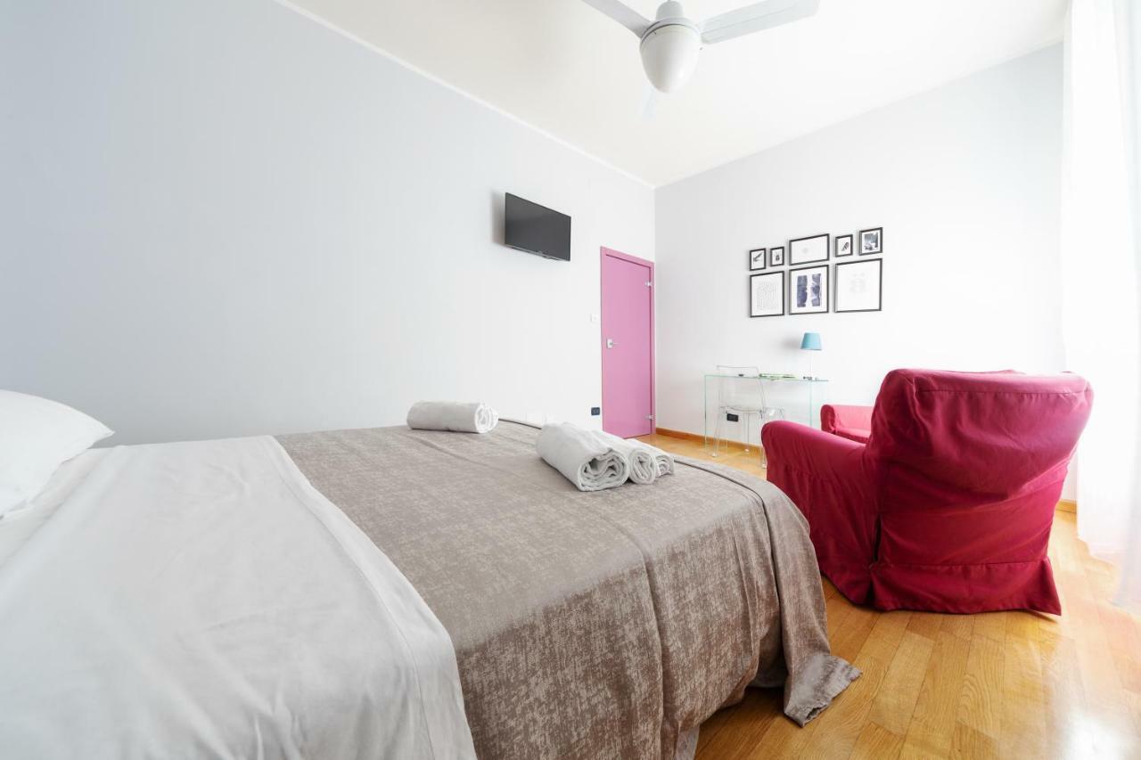Sant'Orsola Colorful Huge Apartment 博洛尼亚 外观 照片