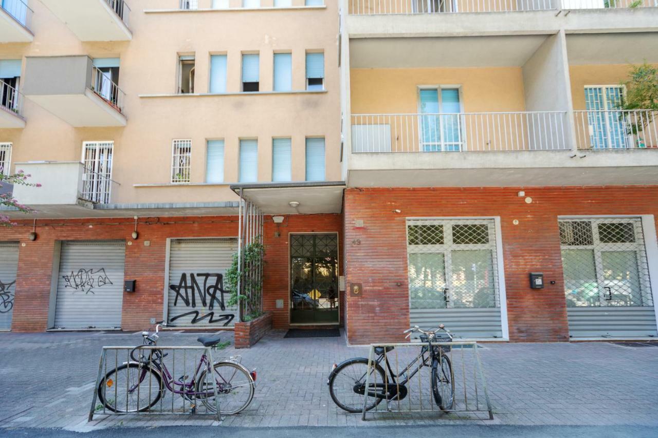 Sant'Orsola Colorful Huge Apartment 博洛尼亚 外观 照片